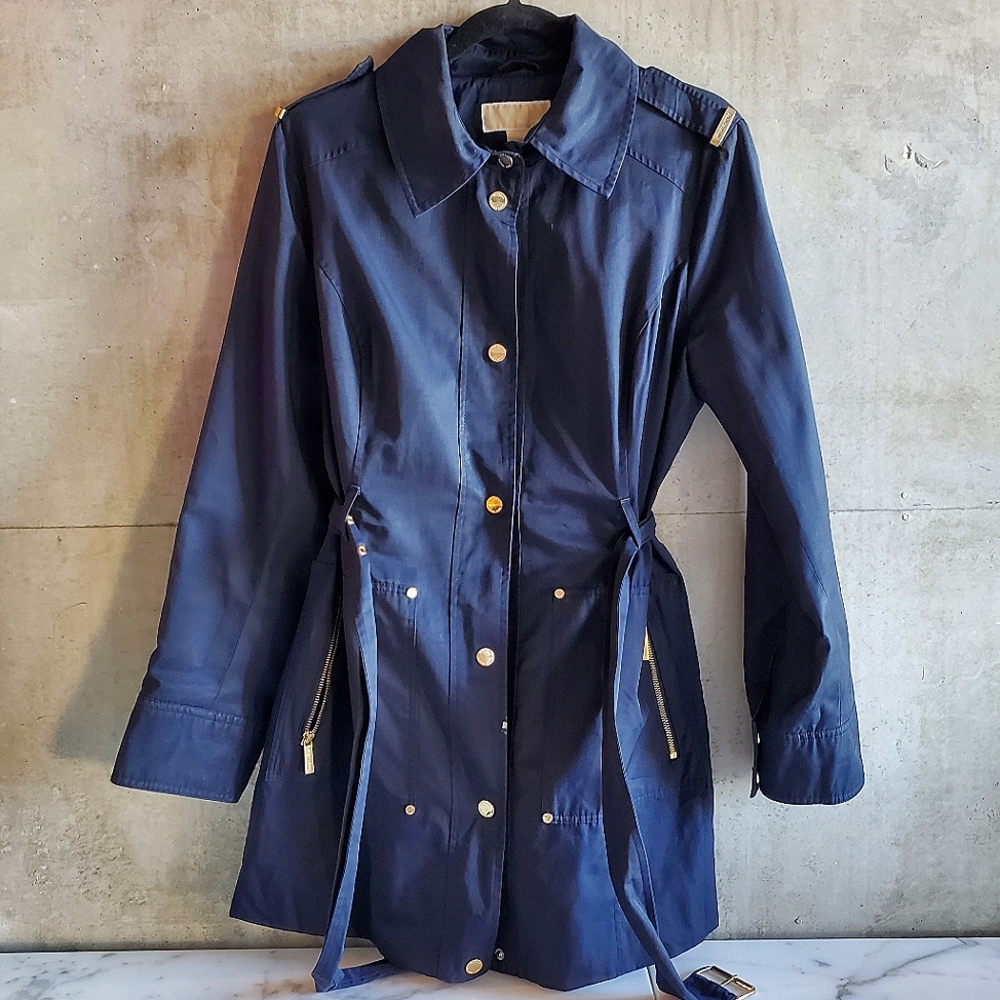 MICHAEL KORS / Navy Blue Rain Jacket / Size L
